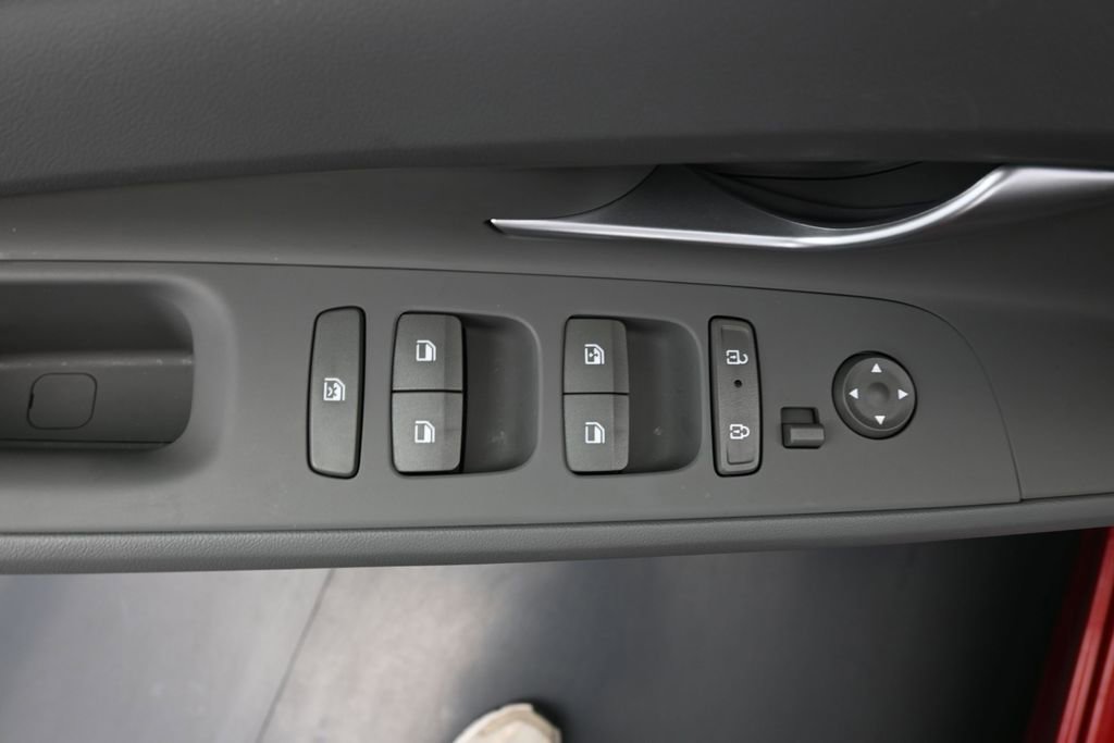 Certified 2026 Hyundai Elantra Sport FWD image 17