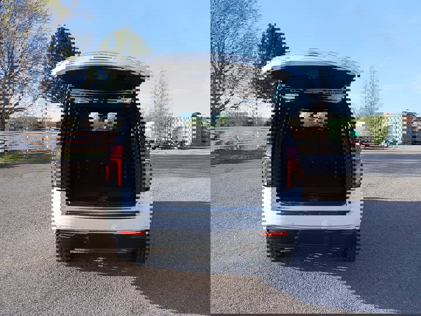 Used 2021 Chevrolet Tahoe LT image 39