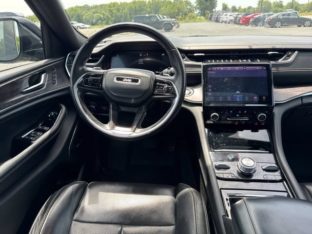 Used 2021 Jeep Grand Cherokee L Overland w/ Luxury Tech Group IV AWD/4WD image 30