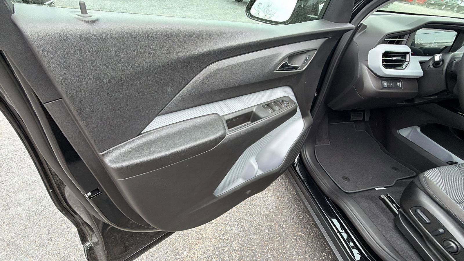 New 2027 Chevrolet Bolt LT w/ Comfort Package FWD image 11