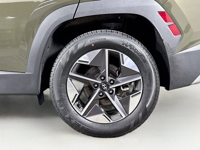 Used 2025 Hyundai Tucson SEL AWD/4WD image 29