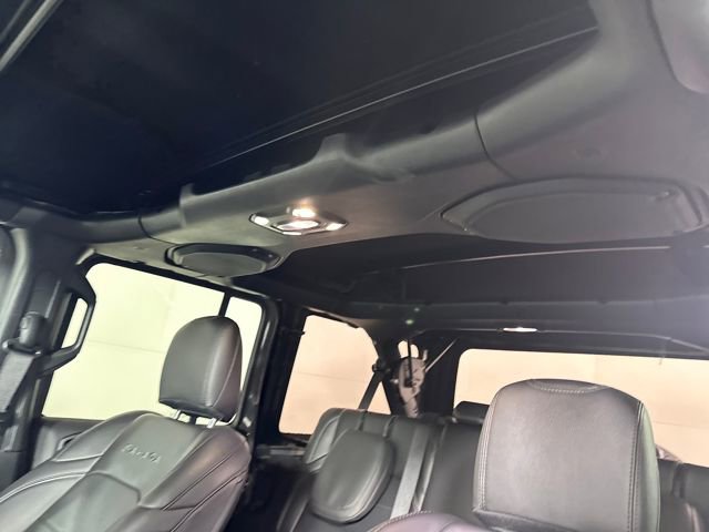 Used 2023 Jeep Wrangler Unlimited Sahara w/ Cold Weather Group image 12