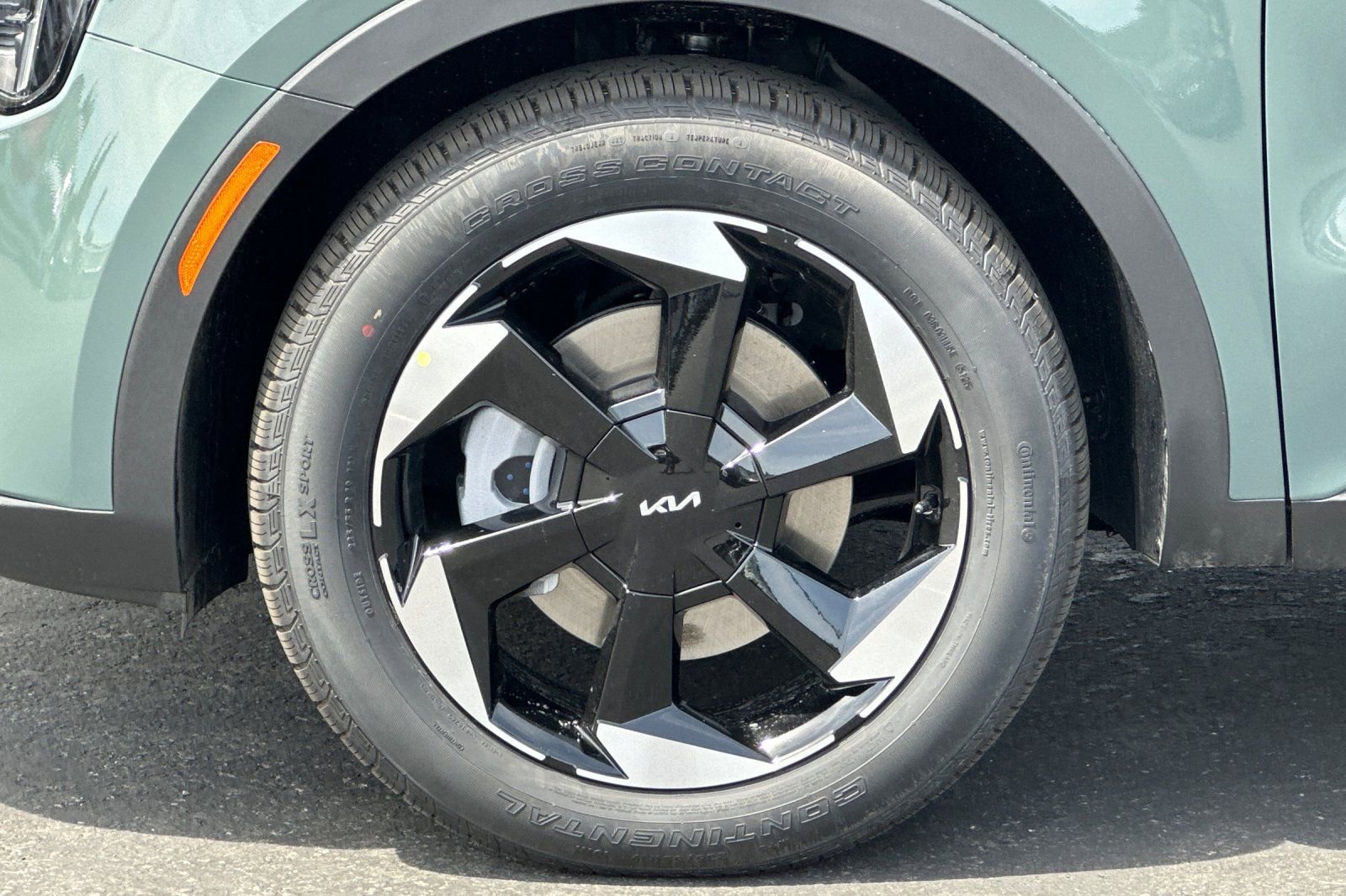 New 2026 Kia Sorento EX AWD/4WD image 26