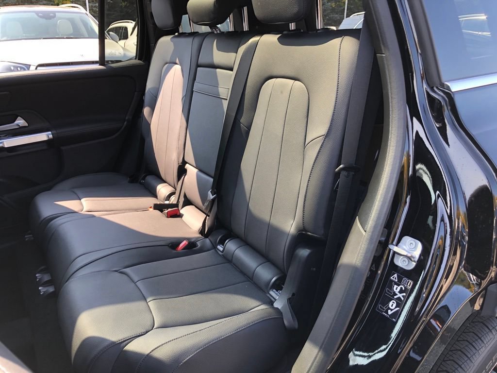 New 2026 Mercedes-Benz GLB 250 4MATIC image 28