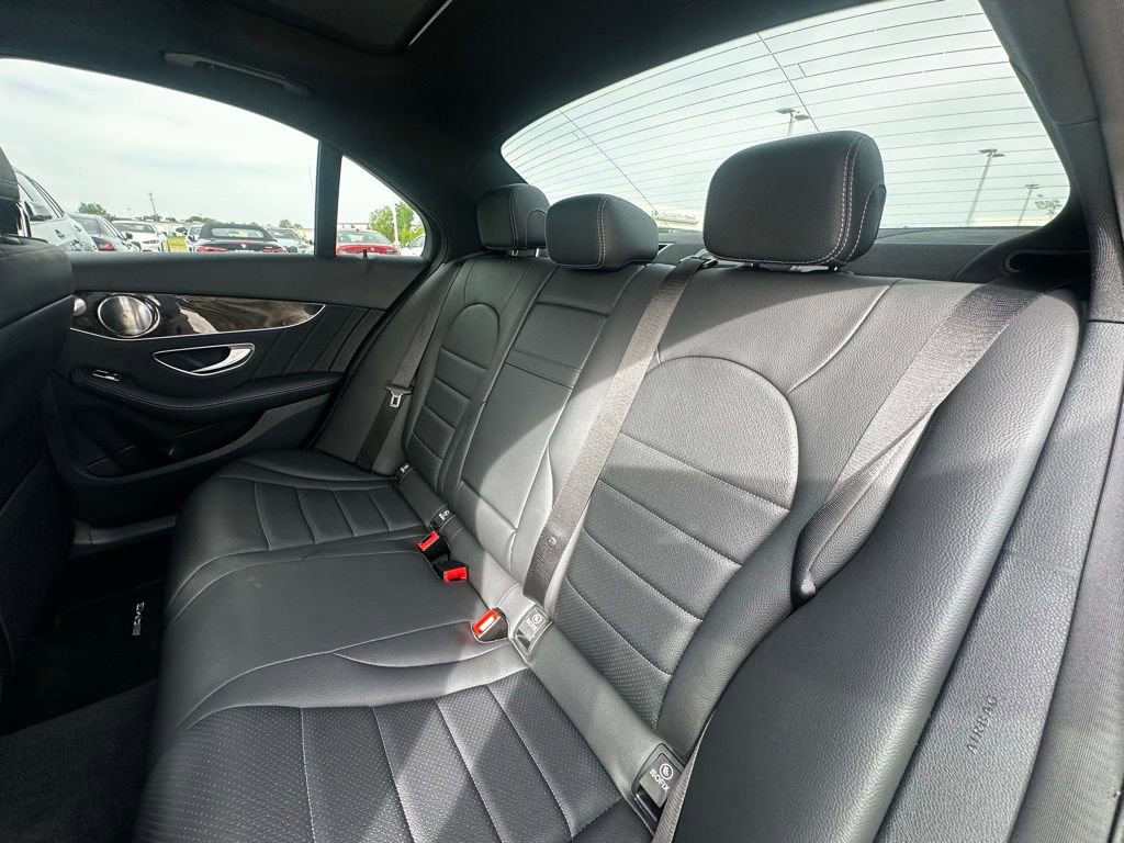 Used 2020 Mercedes-Benz C 300 4MATIC Sedan image 24