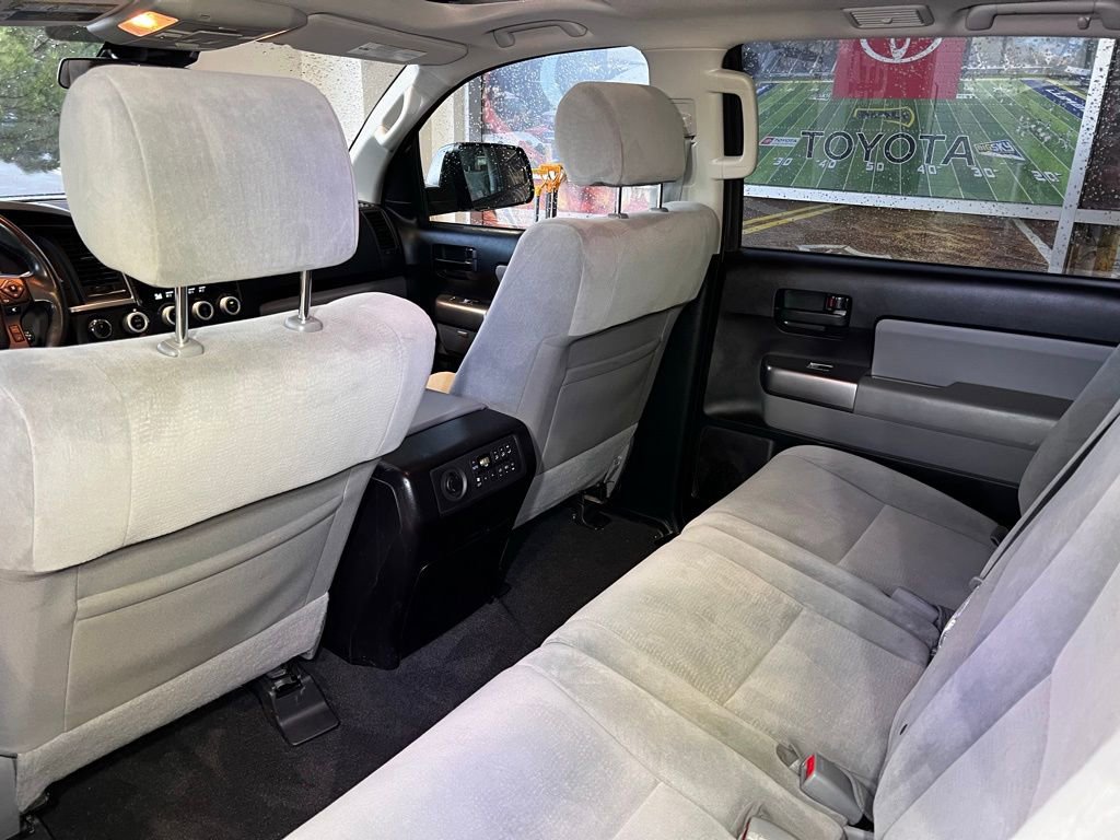 Used 2022 Toyota Sequoia SR5 image 45