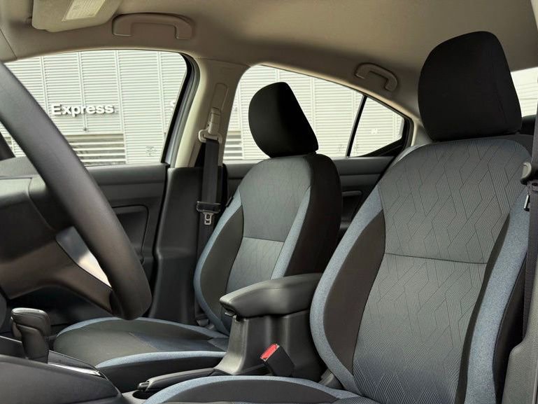 New 2025 Nissan Versa SV image 11
