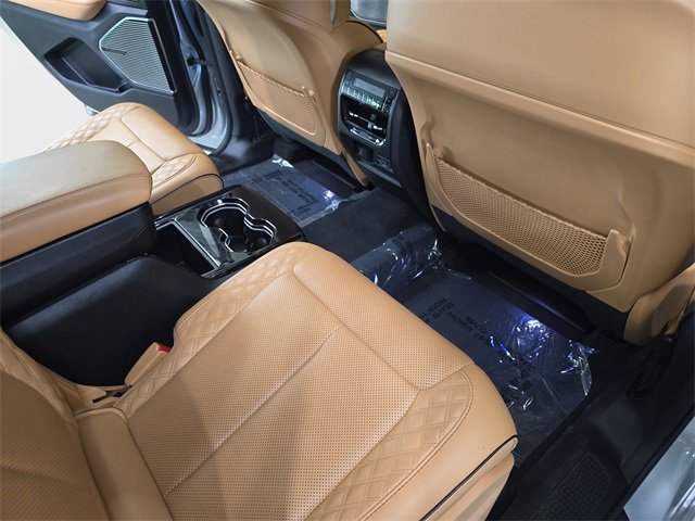 Used 2023 Jeep Grand Cherokee L Summit w/ Advanced Protech Group IV image 11