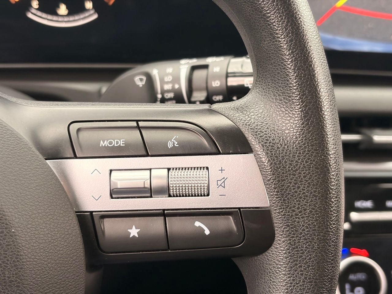 Used 2025 Hyundai Tucson SEL FWD image 28