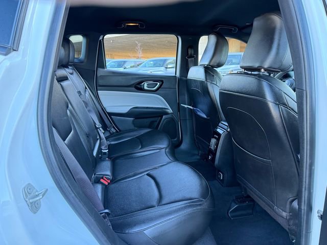 Used 2024 Jeep Compass Limited image 27