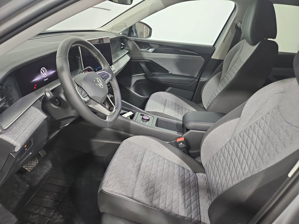 New 2026 Volkswagen Tiguan S image 9