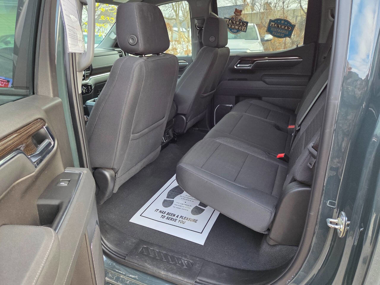 Used 2025 Chevrolet Silverado 1500 LT image 14