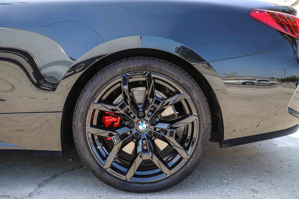 Used 2025 BMW 430i Coupe w/ M Sport Package image 11