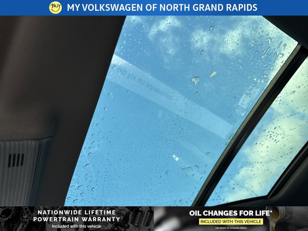 New 2026 Volkswagen Atlas Cross Sport SEL Premium R-Line image 17