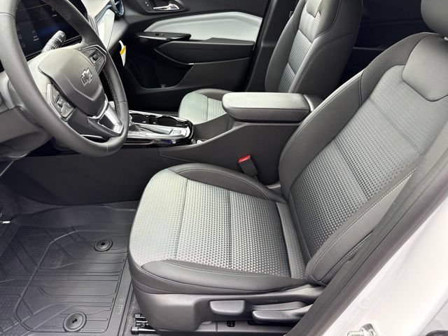 New 2026 Chevrolet Trax LT w/ Driver Confidence Package FWD image 8