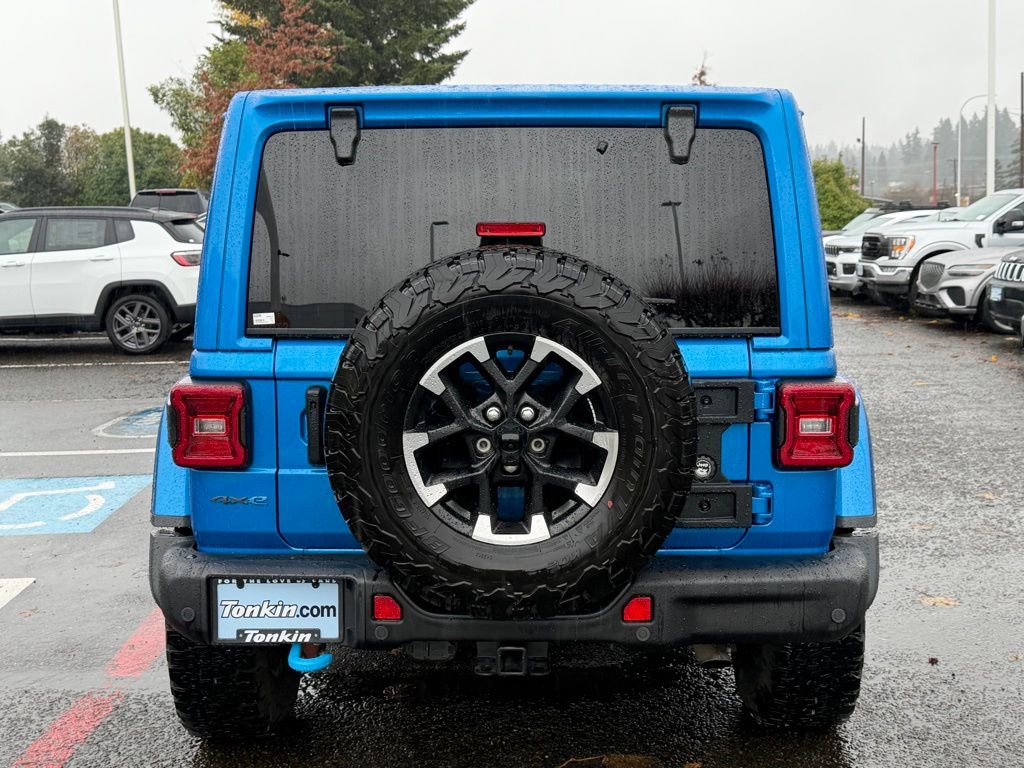 Used 2024 Jeep Wrangler Unlimited Rubicon 4xe image 7