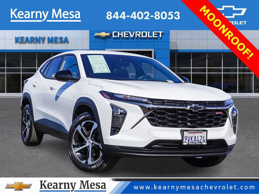 Used 2026 Chevrolet Trax RS w/ Sunroof Package