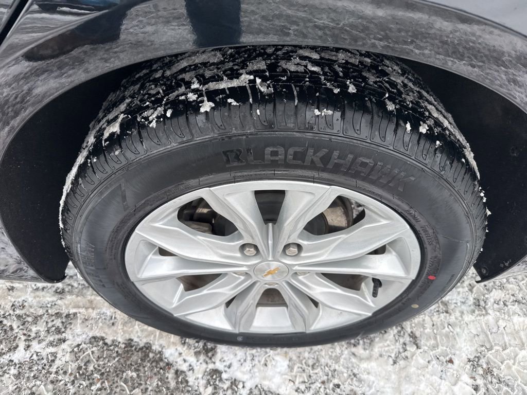 Used 2024 Chevrolet Malibu LT image 15