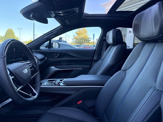 Certified 2024 Cadillac Lyriq Sport AWD/4WD image 10