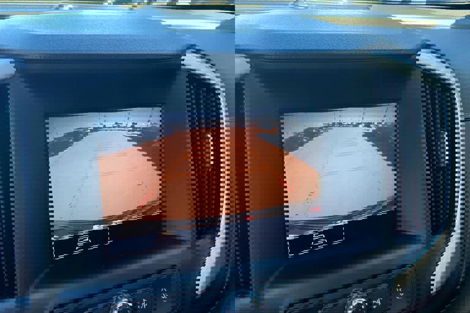 Used 2022 GMC Terrain SLE image 24