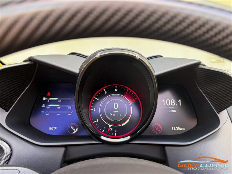 Used 2023 Aston Martin DBS Superleggera Volante RWD image 15