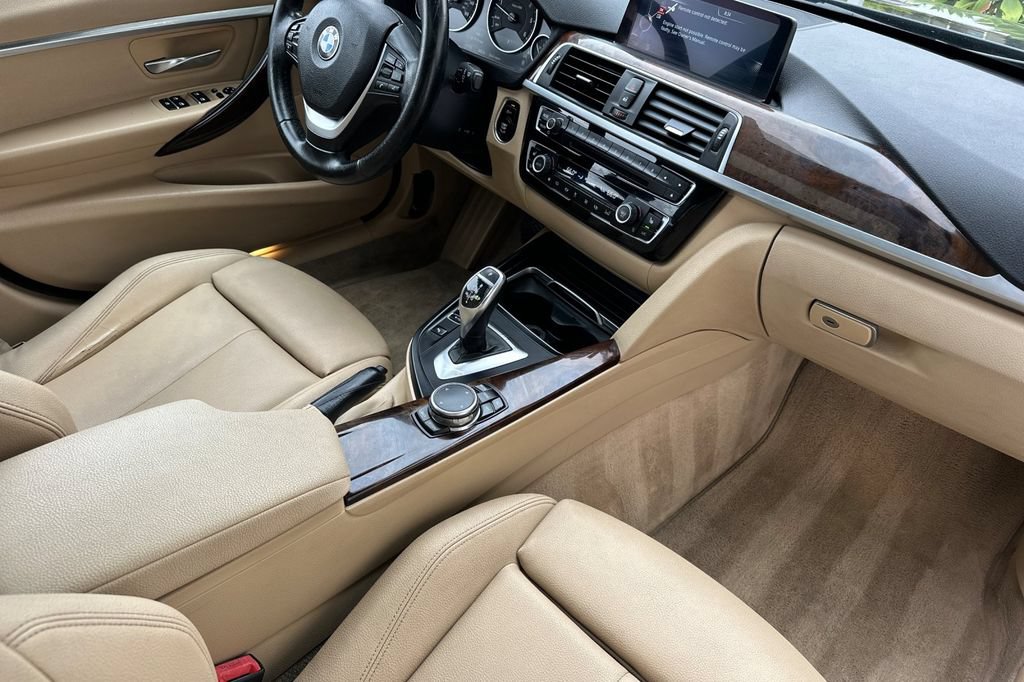 Used 2016 BMW 328d xDrive Sedan AWD/4WD image 16
