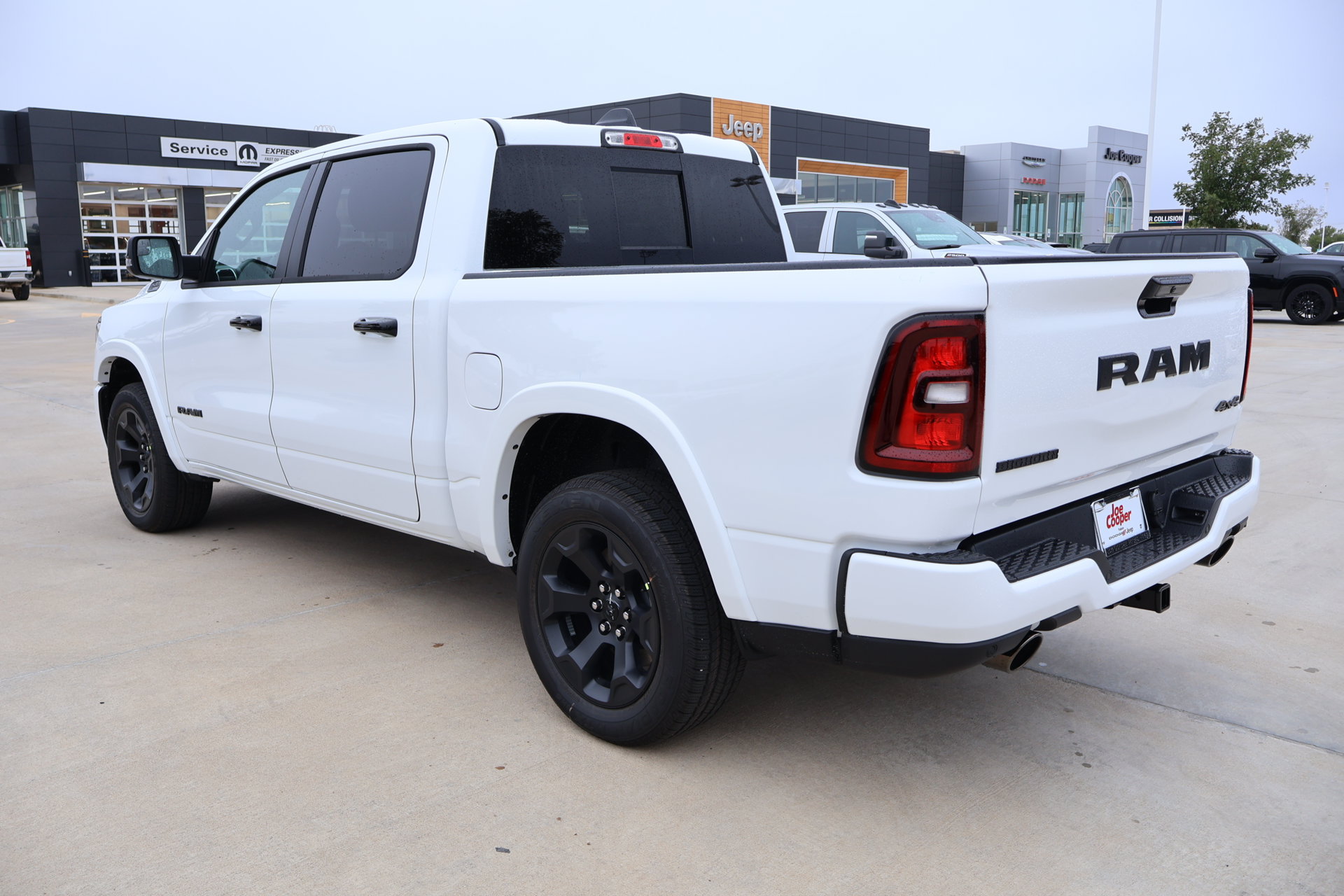 New 2027 RAM 1500 4x4 Crew Cab image 23