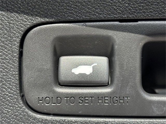 Used 2020 Honda CR-V Touring image 15