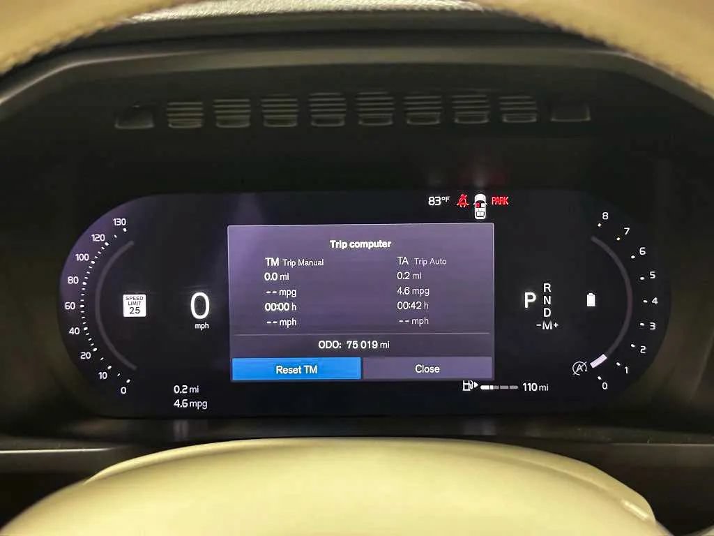 Used 2023 Volvo XC90 B6 Plus AWD/4WD image 22