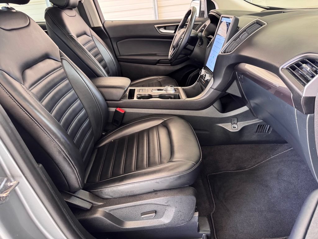 Used 2024 Ford Edge SEL AWD/4WD image 17