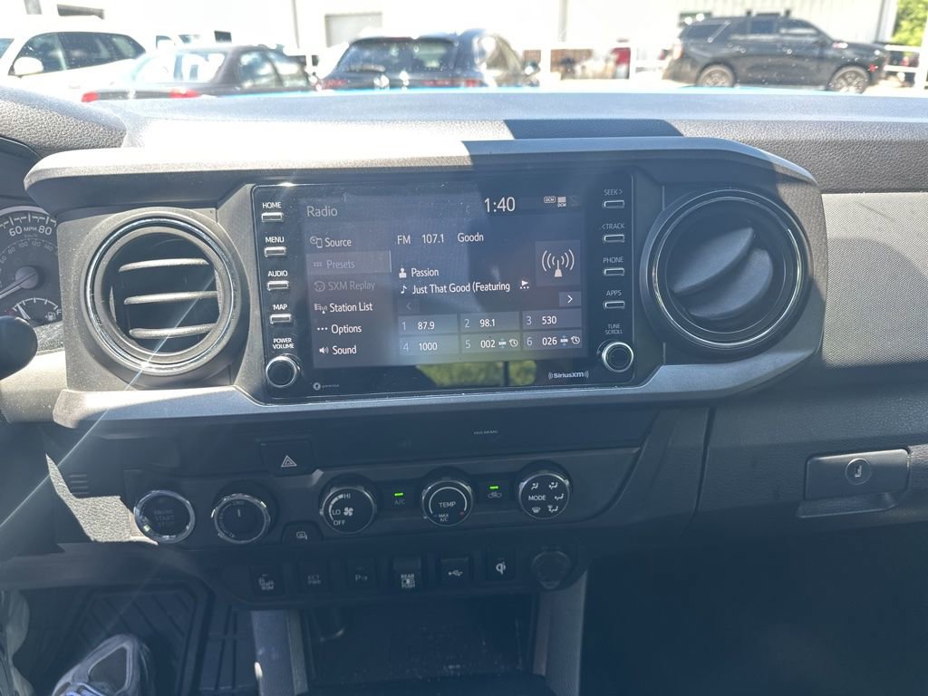 Used 2020 Toyota Tacoma TRD Off-Road w/ Technology Package AWD/4WD image 11