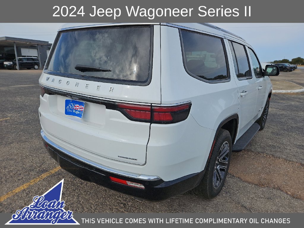 Used 2024 Jeep Wagoneer Series II RWD image 12