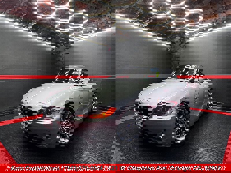 Used 2003 BMW Z4 2.5i image 2