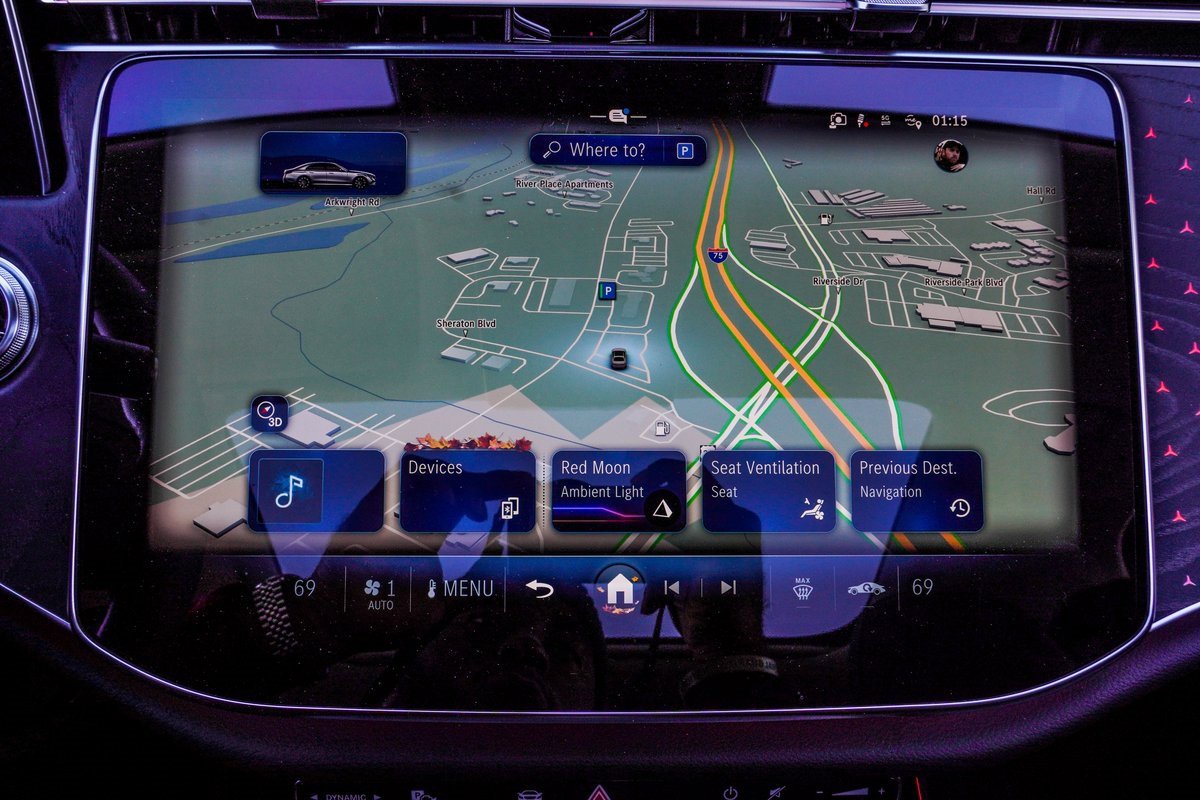 Used 2024 Mercedes-Benz E 350 4MATIC Sedan image 29