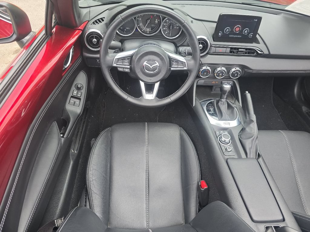 Used 2022 MAZDA MX-5 Miata Grand Touring RWD image 21