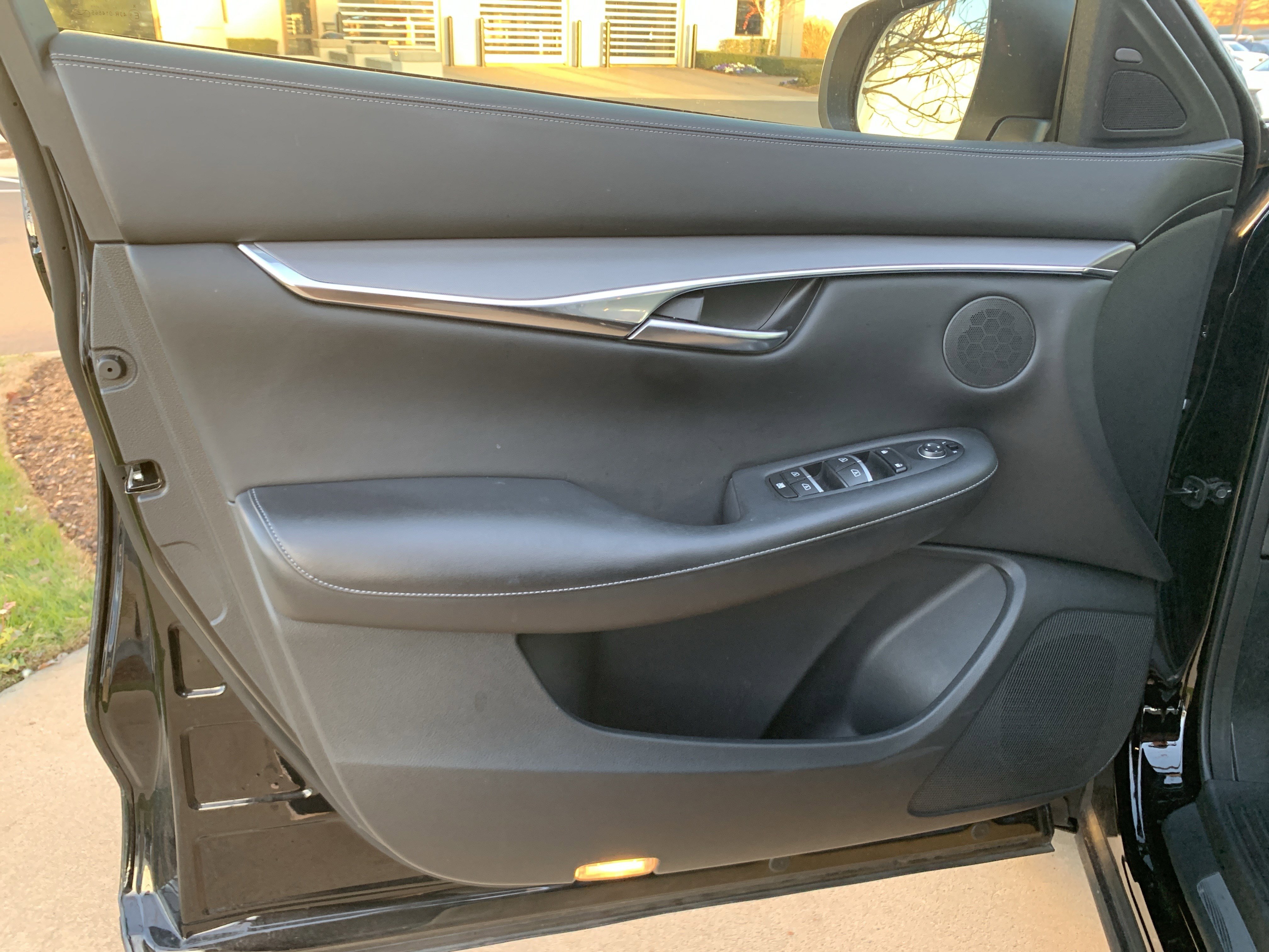 Used 2023 INFINITI QX50 Pure image 14