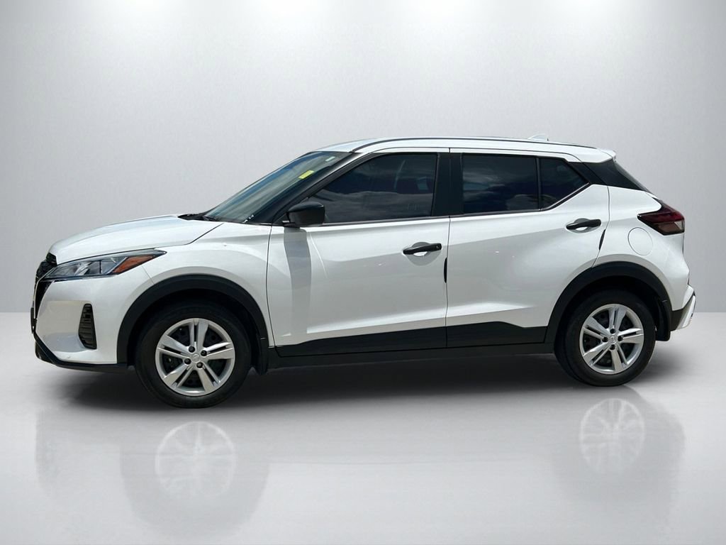 Used 2023 Nissan Kicks S FWD image 8