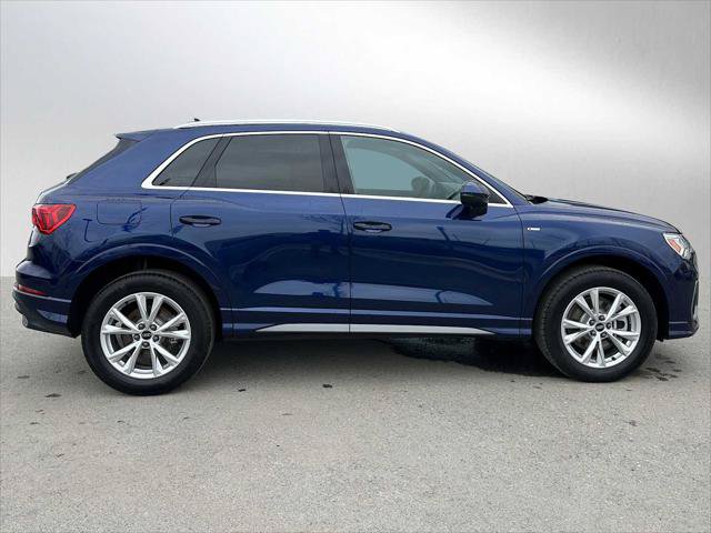 Used 2025 Audi Q3 2.0T Premium Plus w/ Premium Plus Package AWD/4WD image 6