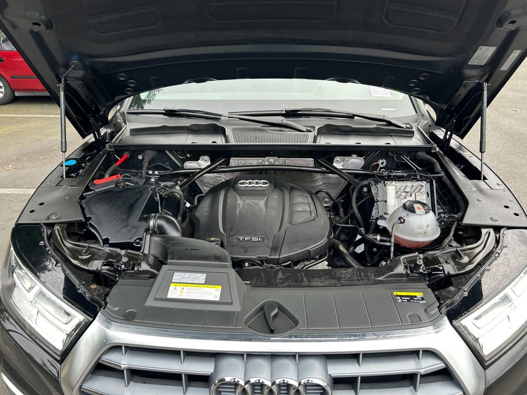 Used 2020 Audi Q5 2.0T Premium Plus w/ Premium Plus Package image 29