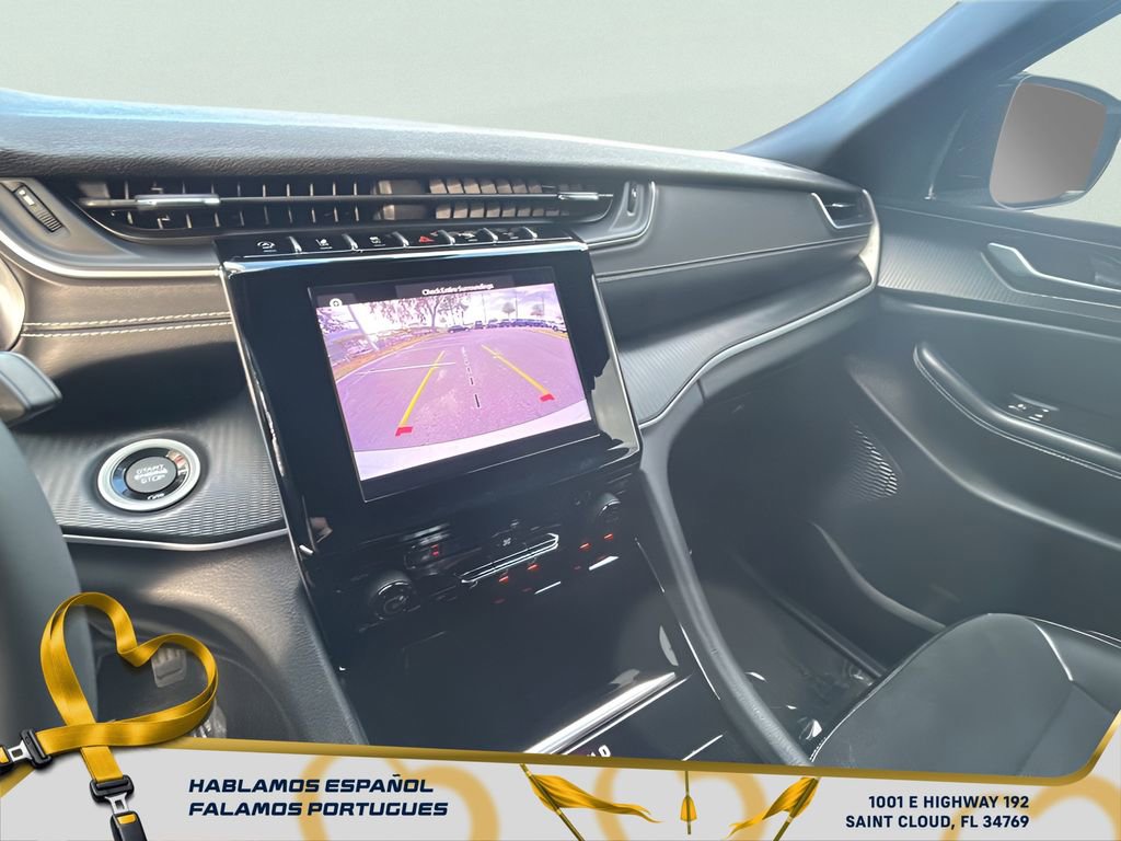 Used 2023 Jeep Grand Cherokee L Laredo image 19