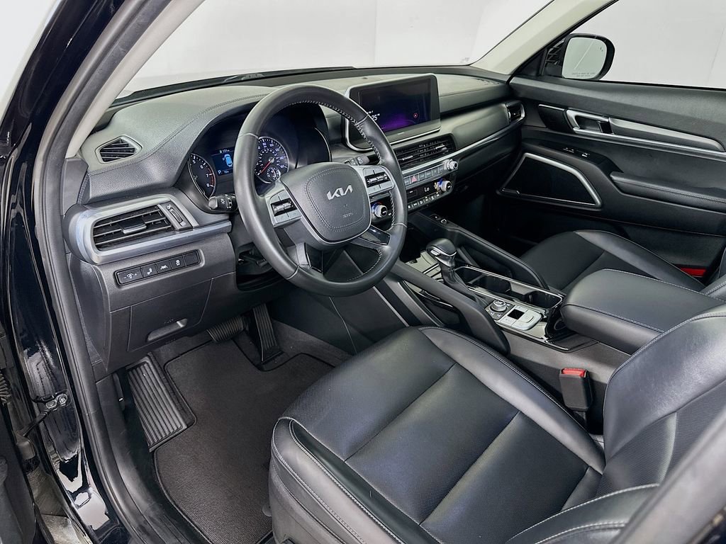 Used 2022 Kia Telluride S image 9
