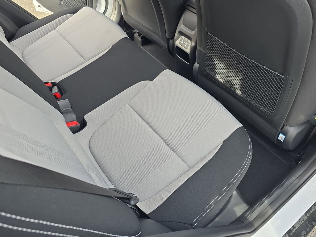 New 2026 Hyundai Venue SEL FWD image 11