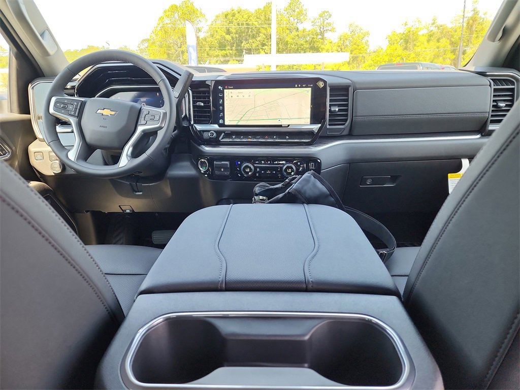 New 2025 Chevrolet Silverado 2500 LTZ w/ Z71 Chrome Sport Edition image 13