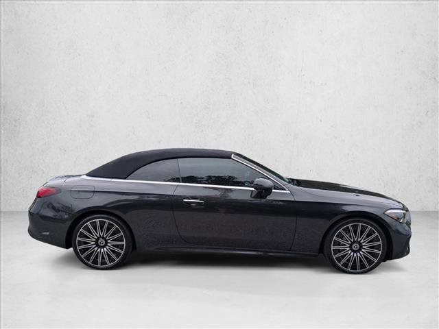 Used 2025 Mercedes-Benz CLE 300 4MATIC Cabriolet image 4