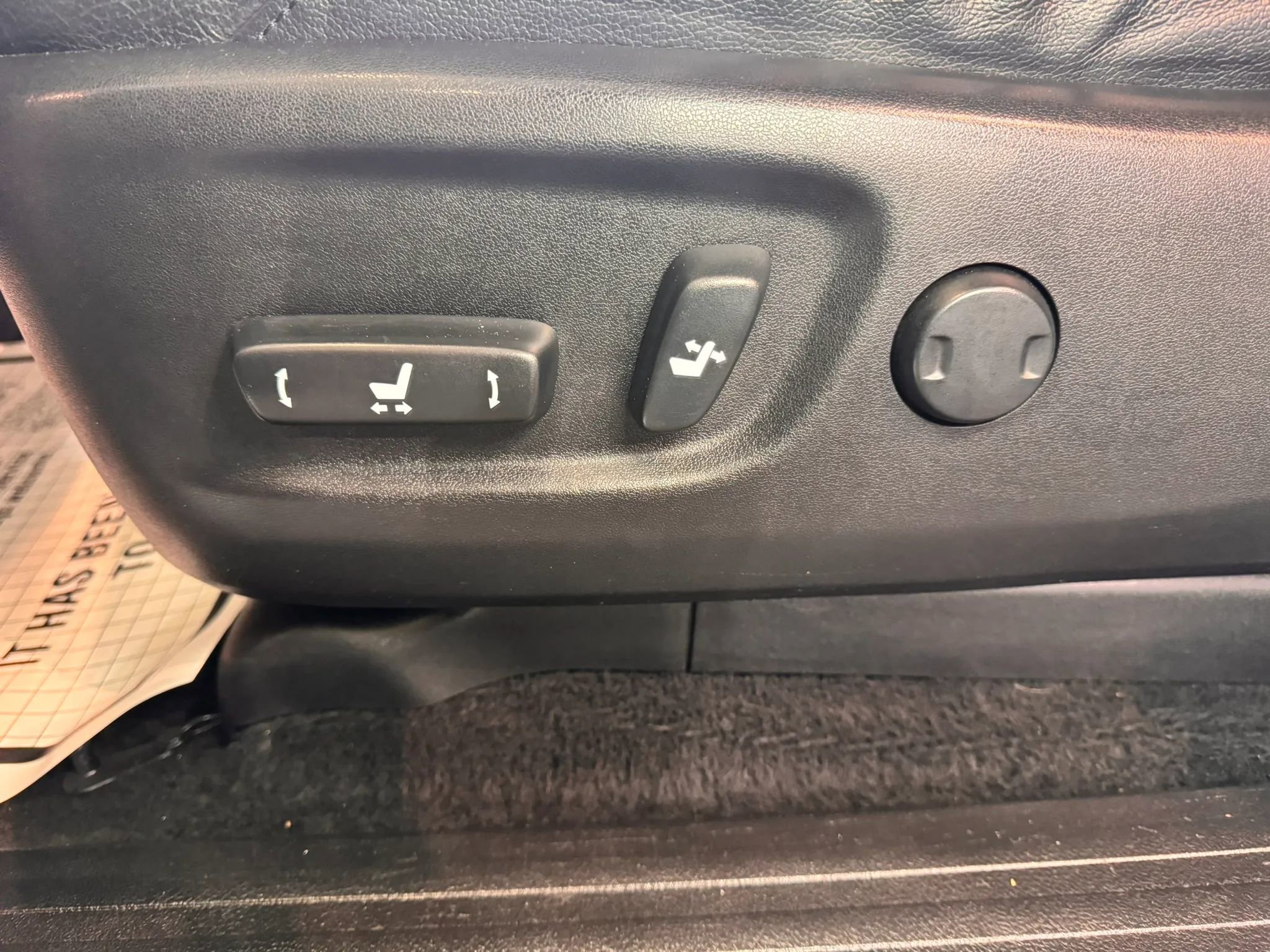 Used 2012 Toyota 4Runner Limited image 11