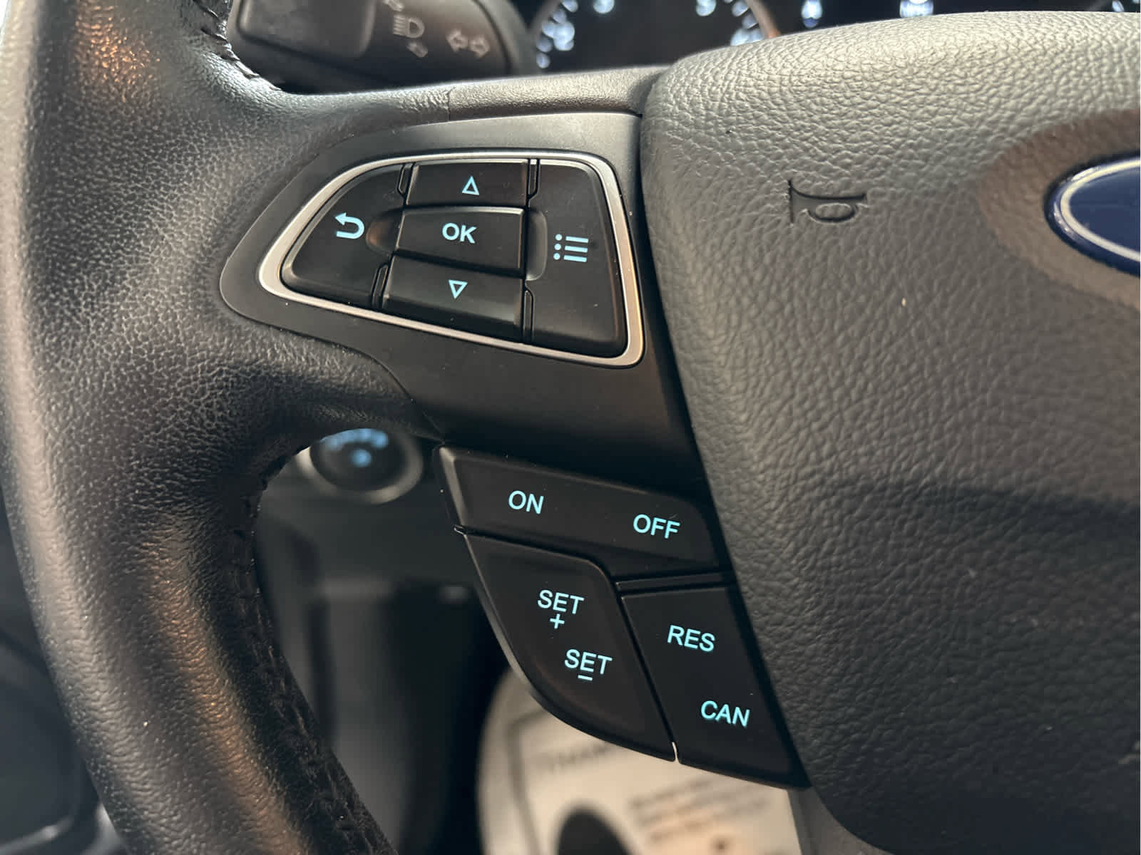 Used 2020 Ford EcoSport SE w/ SE Convenience Package image 26