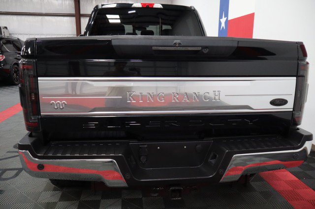 Used 2017 Ford F250 King Ranch w/ King Ranch Ultimate Package AWD/4WD image 13