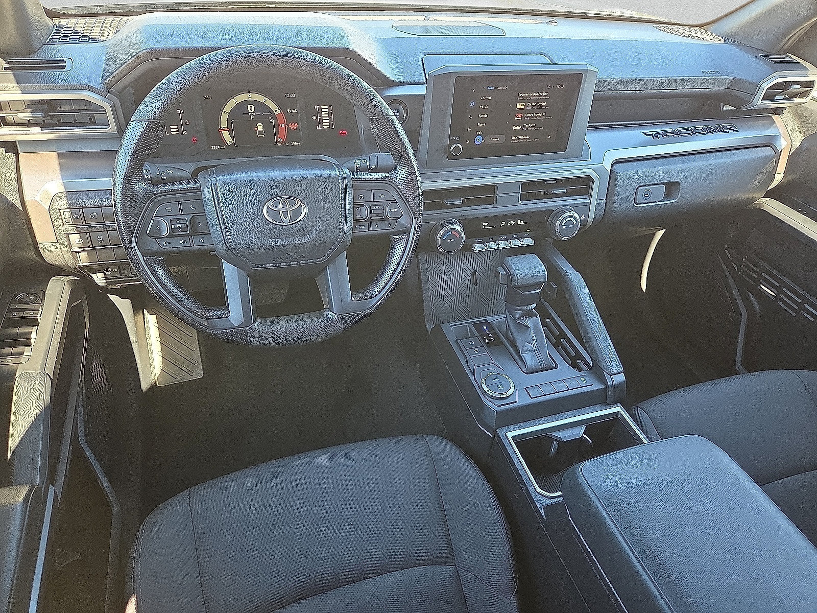 Used 2025 Toyota Tacoma SR5 RWD image 11