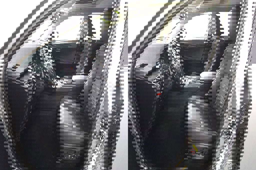 Used 2020 Lexus NX 300h 300h w/ Premium Package image 9