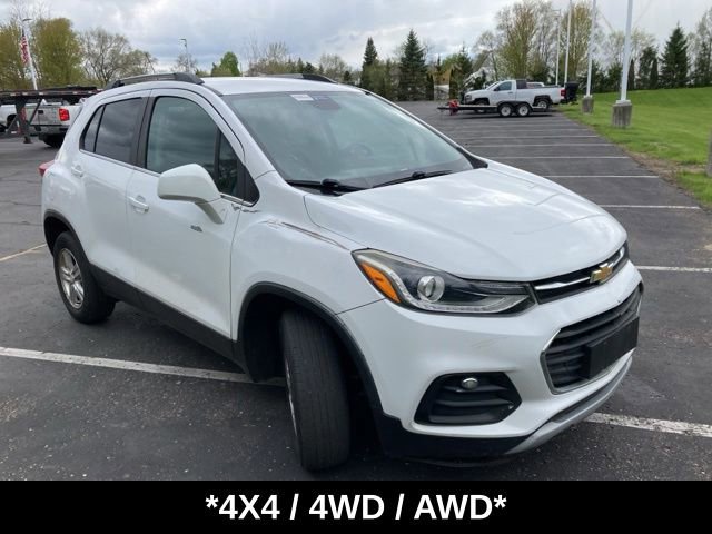 Used 2018 Chevrolet Trax LT AWD/4WD image 2